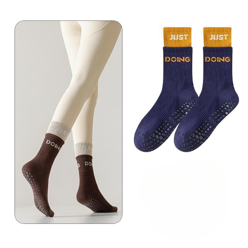 

Носки для йоги, женские осенние носки до середины икры из чистого хлопка, бесшовные, силиконовые противоскользящие спортивные носки с двойным раструбом 1 pair темно-фиолетового