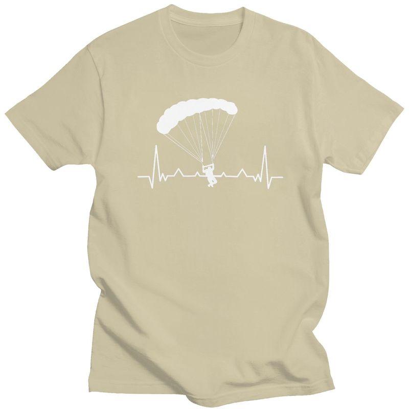 Custom Heartbeat Paraglider Extreme Sports Adventure Paragliding Tshirts for Men Short Sleeve Casual T Shirt Skydiving Tshirts