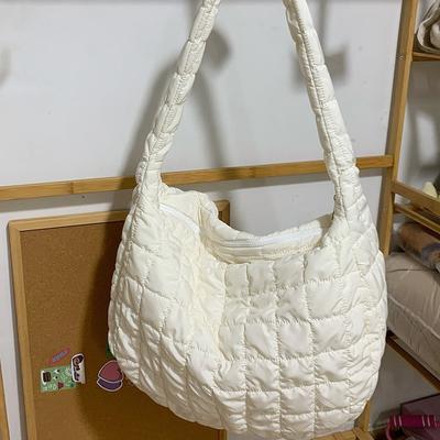 Lente- en Zomerwolken Ruitvouwen Grote Tas Casual Persoonlijkheid Quilt Tas Lichtgewicht Grote Capaciteit Crossbody Dumpling Tas Vrouwelijk