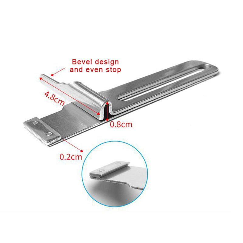 Industrial Sewing Machine Zigzag Foot Three Needle Five Thread Adjustable Edge Guide Designed for Heavy Duty Garment Production