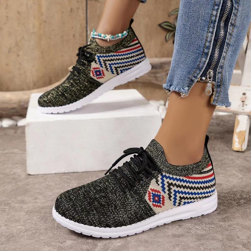 4 Casual single shoes women's new flat-bottomed fashion fly-woven breathable women's shoes