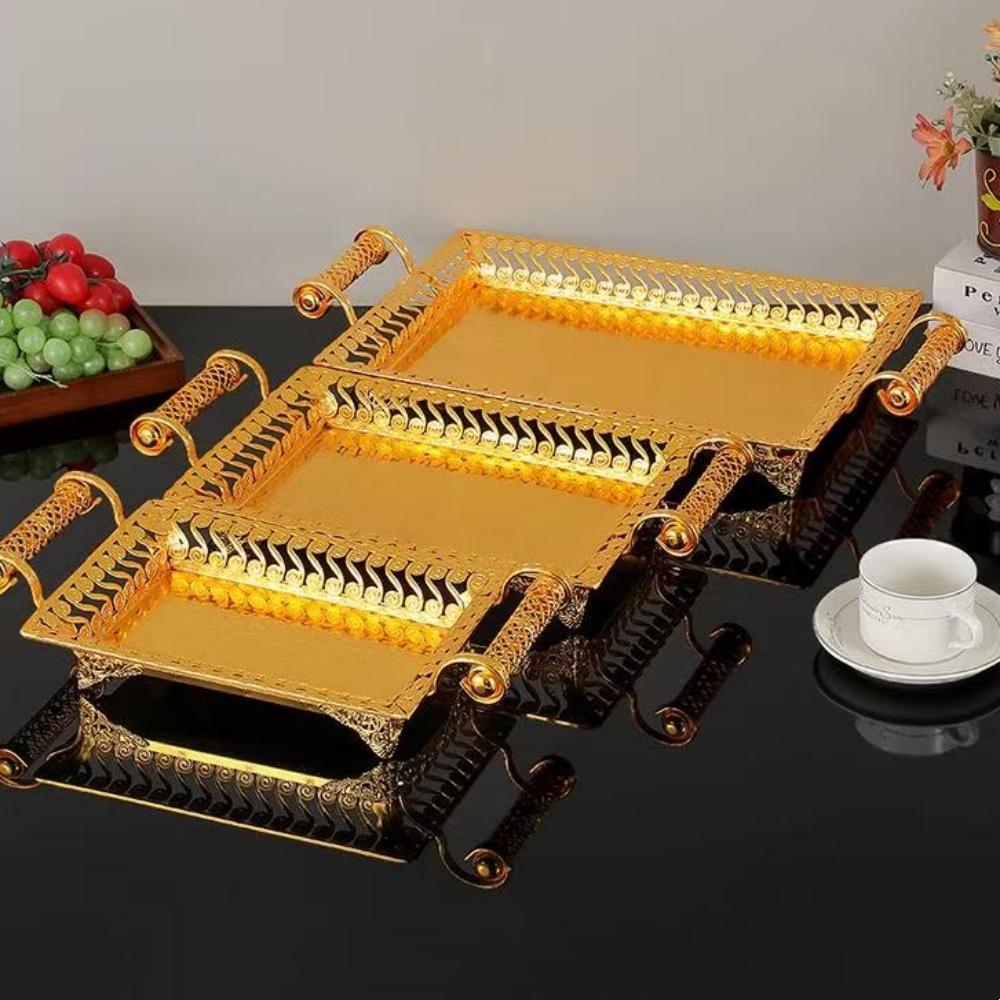European Style Fruit Plate Design Metal Cake Tray With Rectangular Hand Held Golden Food Fruit Tray For Home Wedding Decoration
