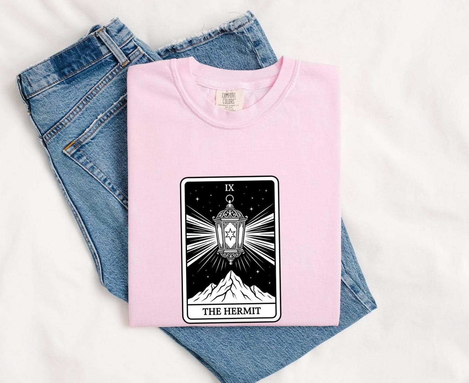 Divination Tarot Shirt Boho Chic Mindfulness Gift Women Magical Tee Oracle T-Shirt Bohemian Enthusiast Mystical Tshirt Meditation Graphic 2XL