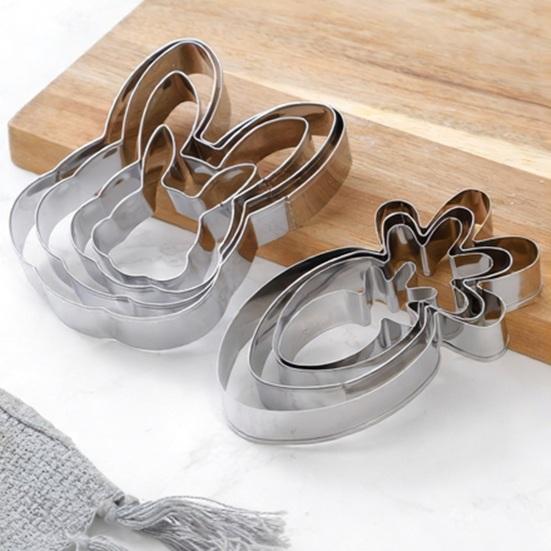 4Pcs/Set Cake Mold Rabbit Carrot Design Cookie Cutter Set Stainless Steel 430 Non-Stick Fondant Biscuit Mold