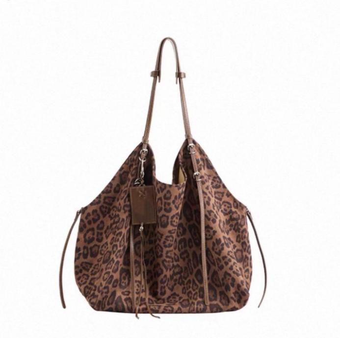 

2025 new women s tote bag/Leopard print чорний