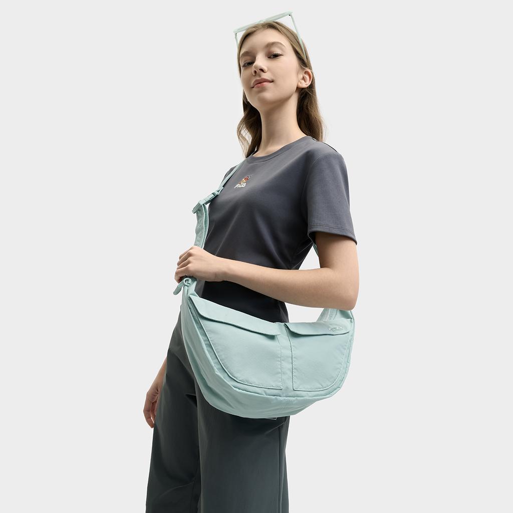 Fila X MAISON KITSUNÉ Casual Lightweight Versatile Fabric Crossbody Shoulder Bag Men Bags Muted-Blue F13U529131F-BU