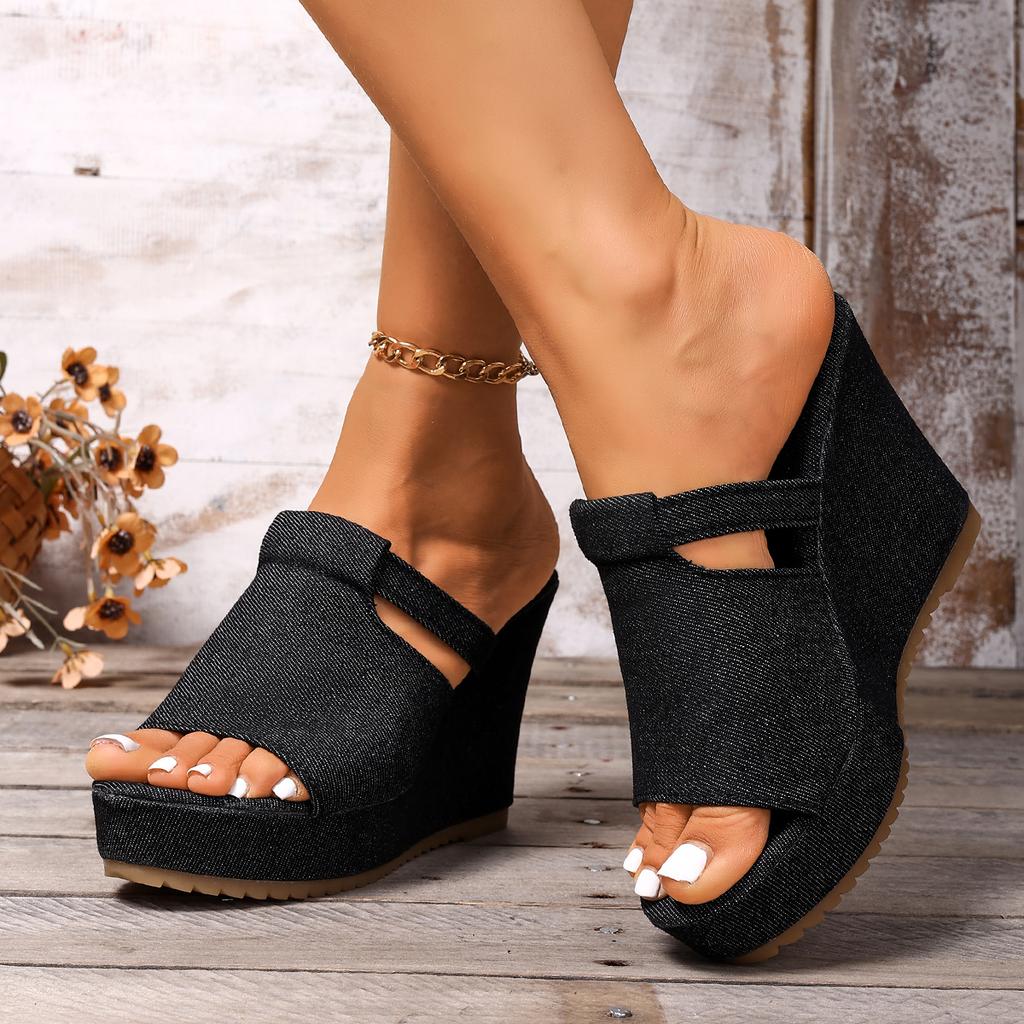 Fashion 2025 New Women Sandals Retro Thick Bottom Wedges Sandals Women Summer Platform Slippers Lightweight Non Slip Beach Shoes Women