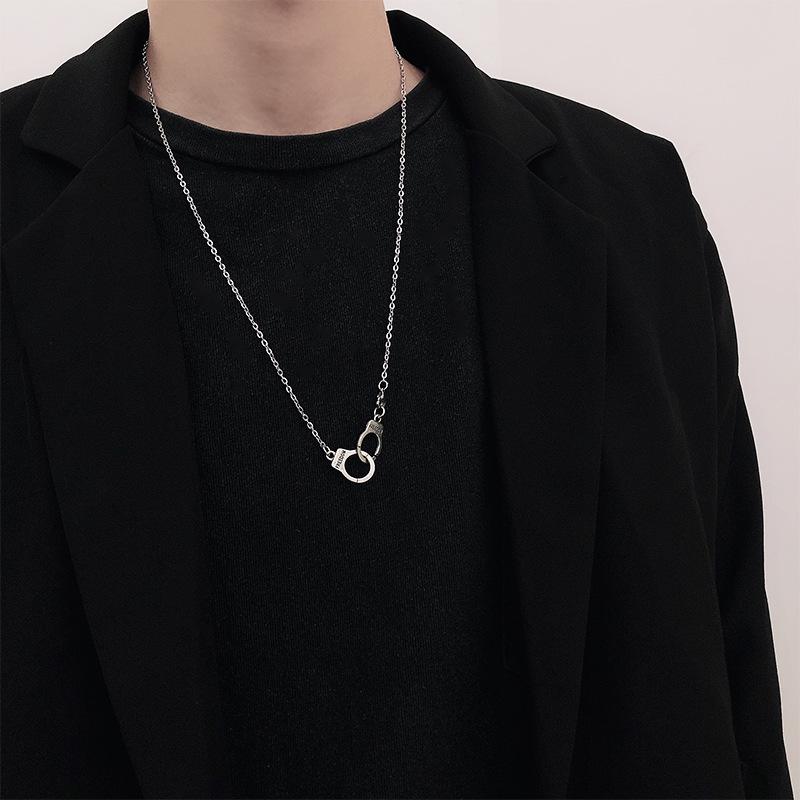 Men's Trendy Hip Hop Clavicle Chain with Handcuff Pendant - Stylish European and American Cold Style Accessories