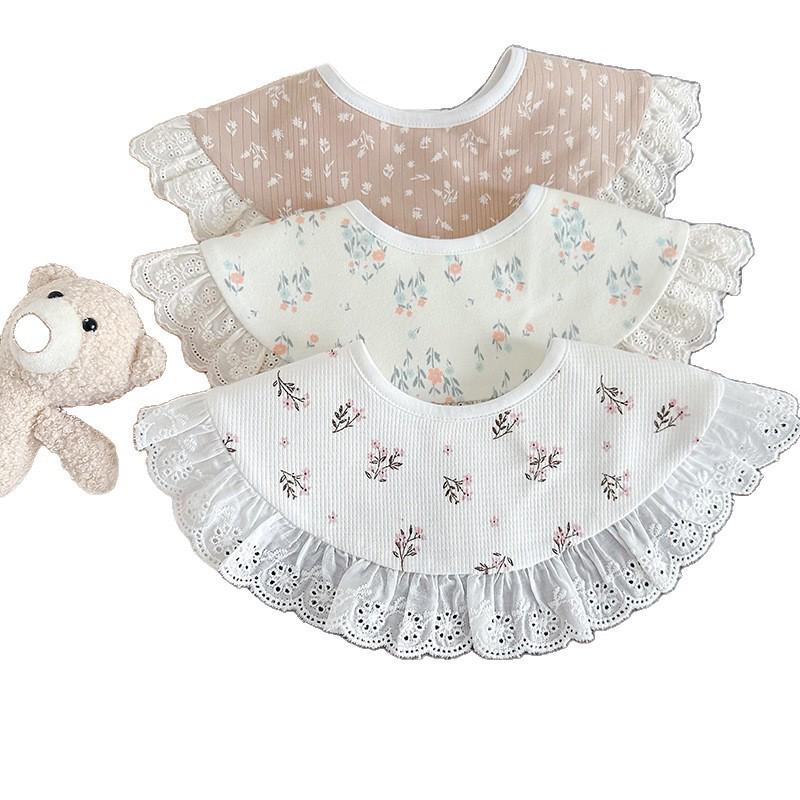 Large Korean-Style Princess Baby Bib with Lace – 360° Coverage, Cotton Shawl.