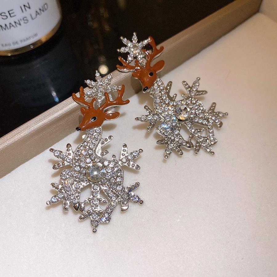 Silver Needle Zircon Geometric Tassel Earrings: Luxurious High-End Fashion Earrings for Women