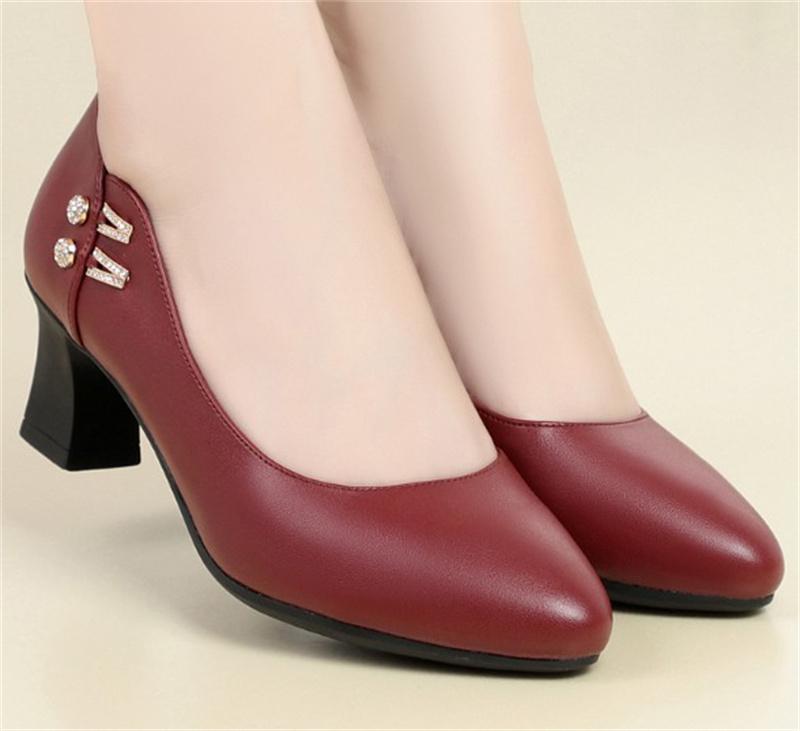 Spring Autumn Comfortable Women Cute Light Party Square Heel Shoes Cool Fashion White Soft Soled Casual Leather Shoes