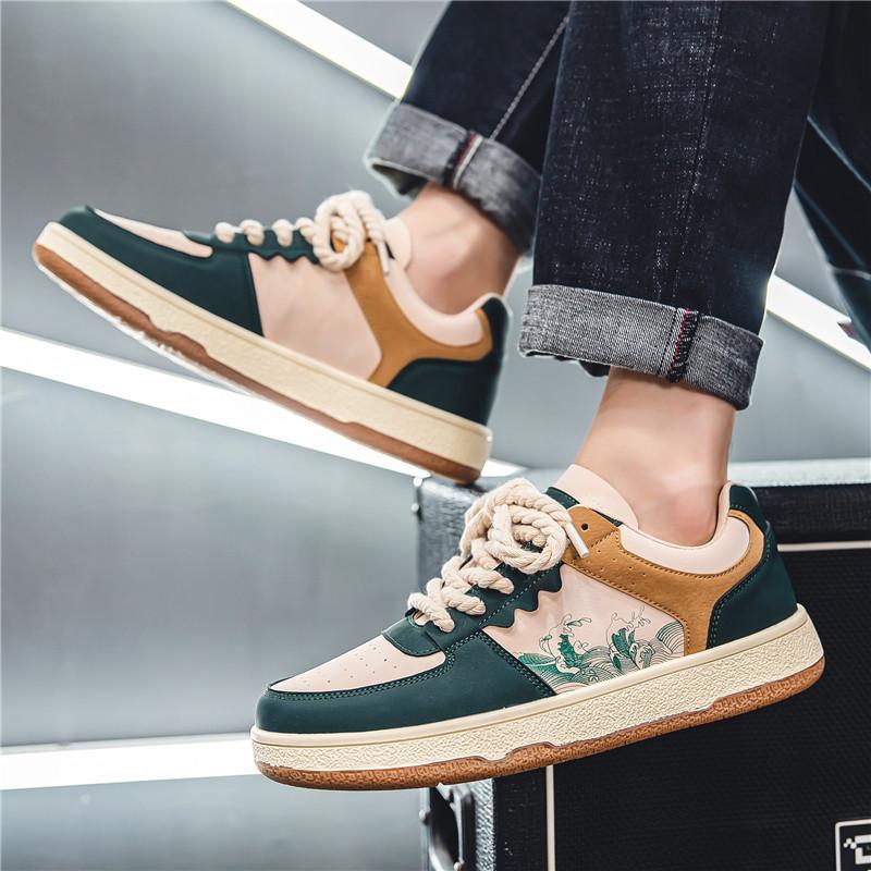 Spring New Men's Board Shoes Casual Soft-soled Sports Shoes Colored Leather Surface Retro Version Men's Shoes Sports Shoes