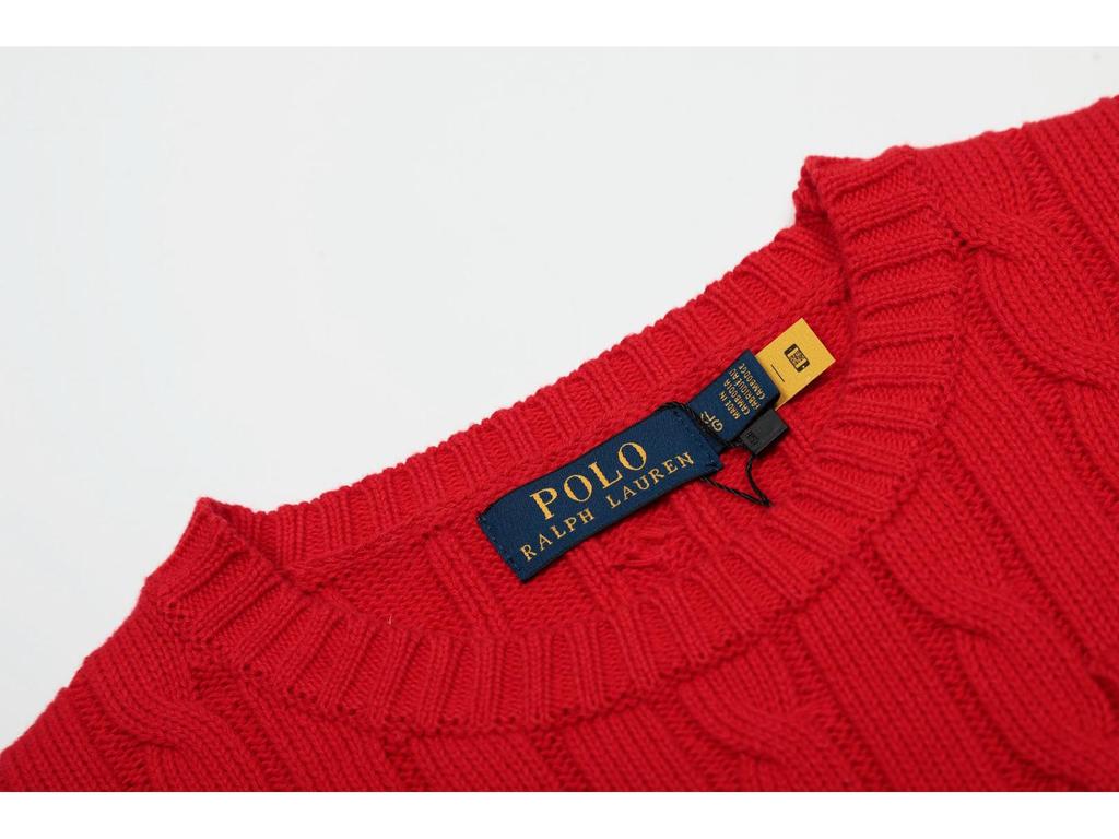 Unisex Rundhalsad Stickad Topp med Broderad Liten Häst och Ficka – Lös Passform, Högkvalitativ Parstil Kortärmad