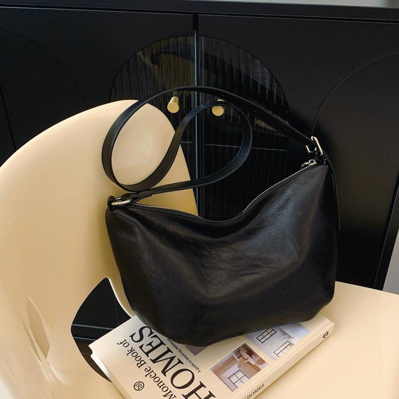 Pu Soft Leather Satchel For Women With Zipper Closure And Spacious Interior For Daily Use
