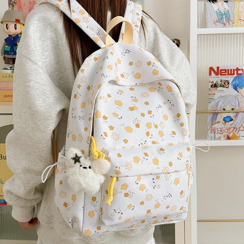 Schoolbag Japanese girl small fresh backpack 1011 new large capacity high school backpack casual shoulder bag women