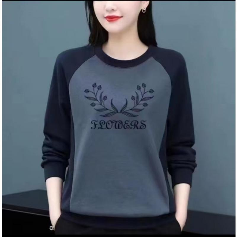 Langermet t-skjorte for kvinner om høsten og vinteren, ny løs morsdress, stor størrelse, rag-shoulder base skjortetopp