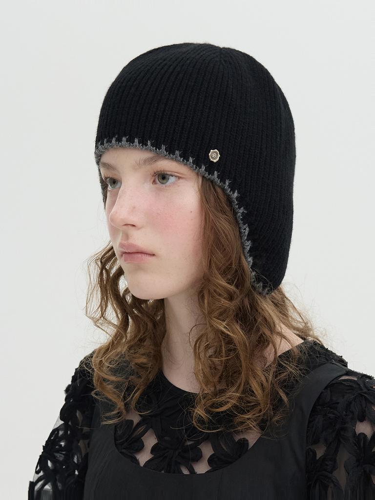 Beulaunhaes Stitch Point Ear Flap Beanie - Black