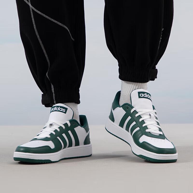 adidas Unisex Low-Top Casual Sneakers