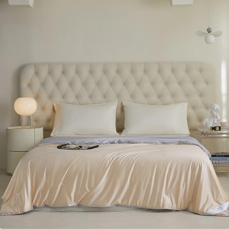 FIRS Cool Silk Summer Quilt
