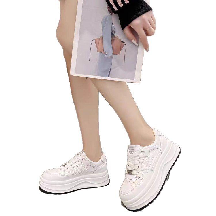 Little white shoes women's 2025 new spring models popular muffin sole shoes children's thick soles increase height versatile sports and leisure shoes