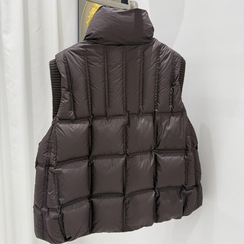 Womens 90% White Duck Down Vest With Knit Sleeve Panels Warm Slim Fit Puffer Winter 2026