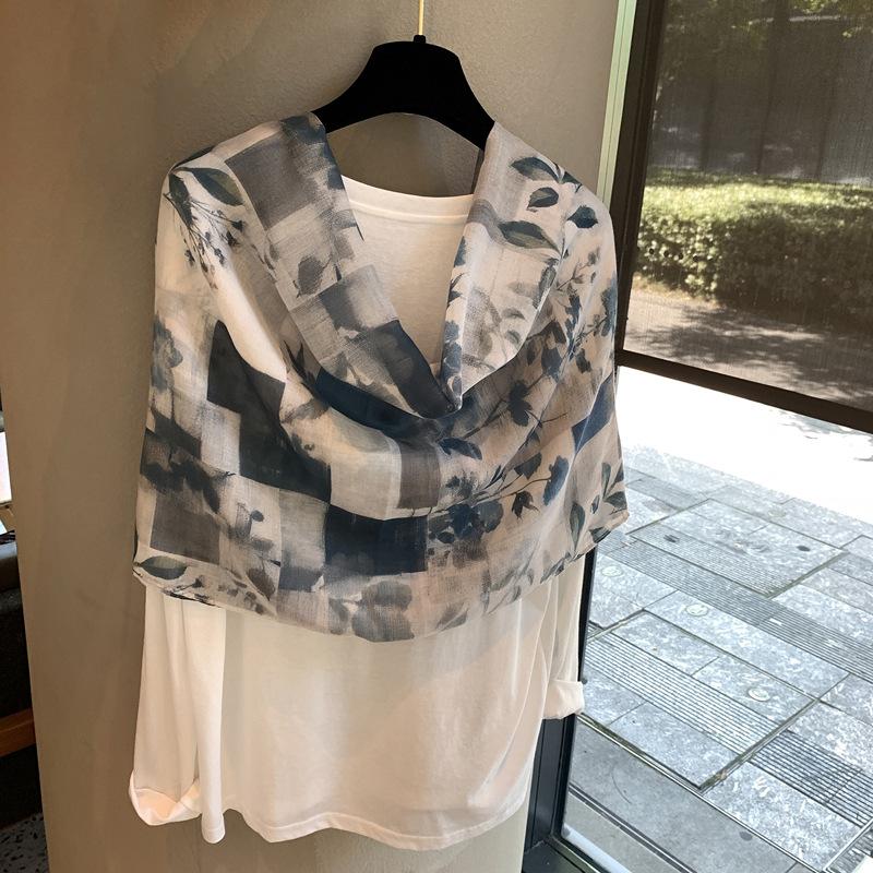 High-End Shawl Silk Scarf Women'S Bali Yarn Silk Scarf Korean Plain Leaf Print Scarf Cape Versatile Cape Cape