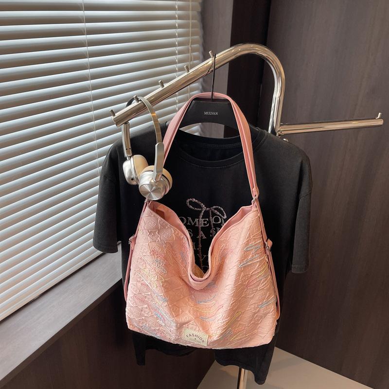 

2025 new leisure commuter large-capacity bag women s light leisure double shoulder back bag single shoulder crossbody tote bag розовый