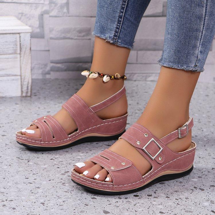 

Large size fish mouth one-word buckle with sandals, summer platform fashion versatile beach women s shoes 43 розовый