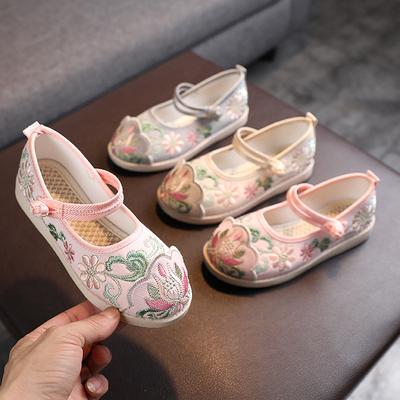 Girls Princess Dress Shoes Fine Embroidery Hanfu Dance Shoes Tang Retro Handmade Children Cloth Shoes Antiskid Baby Moccasin