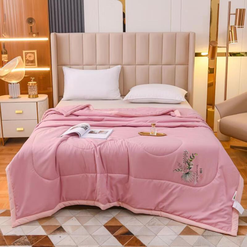 Oeny Summer Cooling Quilt