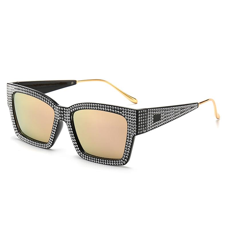 

Женские солнцезащитные очки с квадратными бриллиантами. Классные солнцезащитные очки. Женские солнцезащитные очки. Солнцезащитные очки с защитой от ультрафиолета.