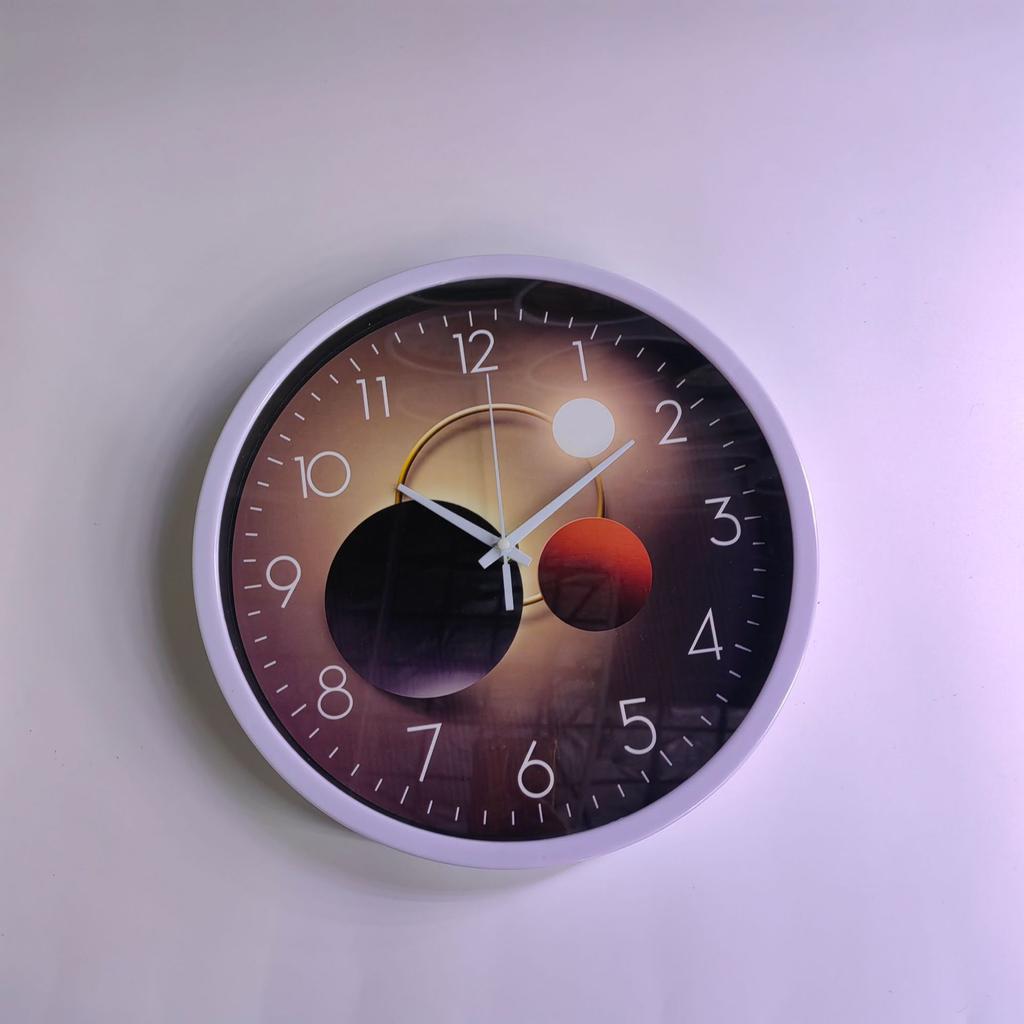 Light luxury wall clock Internet celebrity living room bedroom clock creative fashion clock decoration mute simple quartz clock 12 inch 30CM