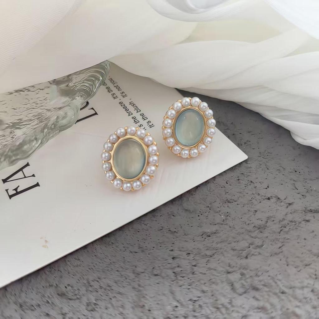 Ballet Manor: French Romantic Blue Cat's Eye Stone Pearl Stud Earrings