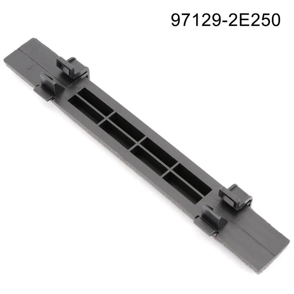Kryt filtru klimatizace pro Hyundai Tucson 2004-2009 97129-2E250
