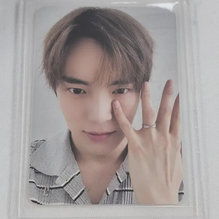 

Monsta X 10-летний юбилей поп-ап магазин кольцо фотокарточка Минхёк