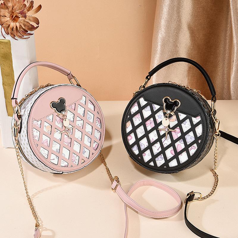 Manufacturer 2025 New Small Round Bag Fashion Explosion Women's Versatile Niche One-shoulder Messenger Bag Women's One-piece Hair