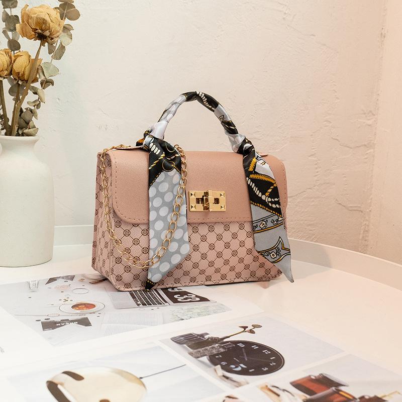 

Bag spring new fashion retro women s bag printed silk scarf handbag one shoulder messenger bag one piece розовый