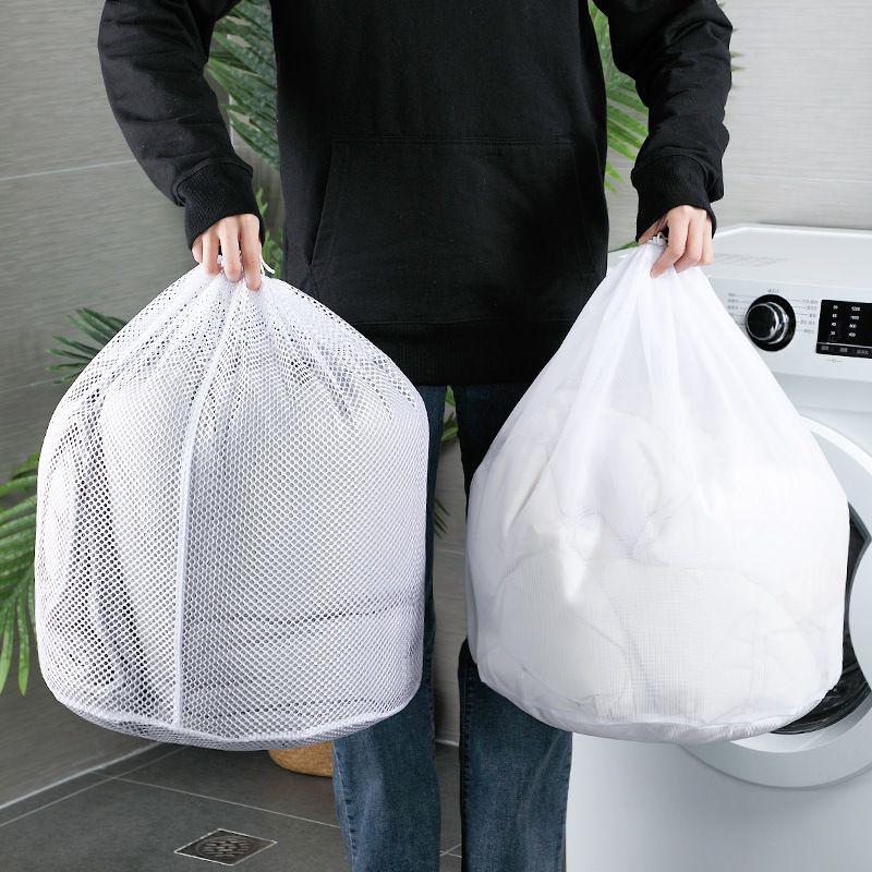 Versatile Large Mesh Net Wash Bags For Delicate Laundry Items And Easy Storage