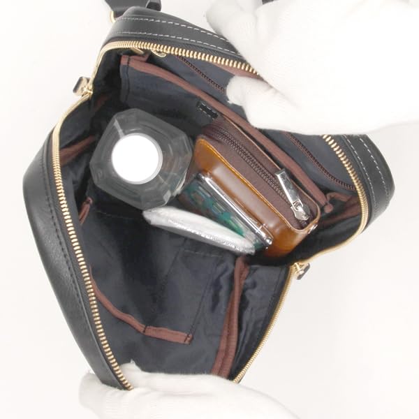 Takeo Kikuchi Manchester Leather One-Shoulder Bag No. 705961 Black