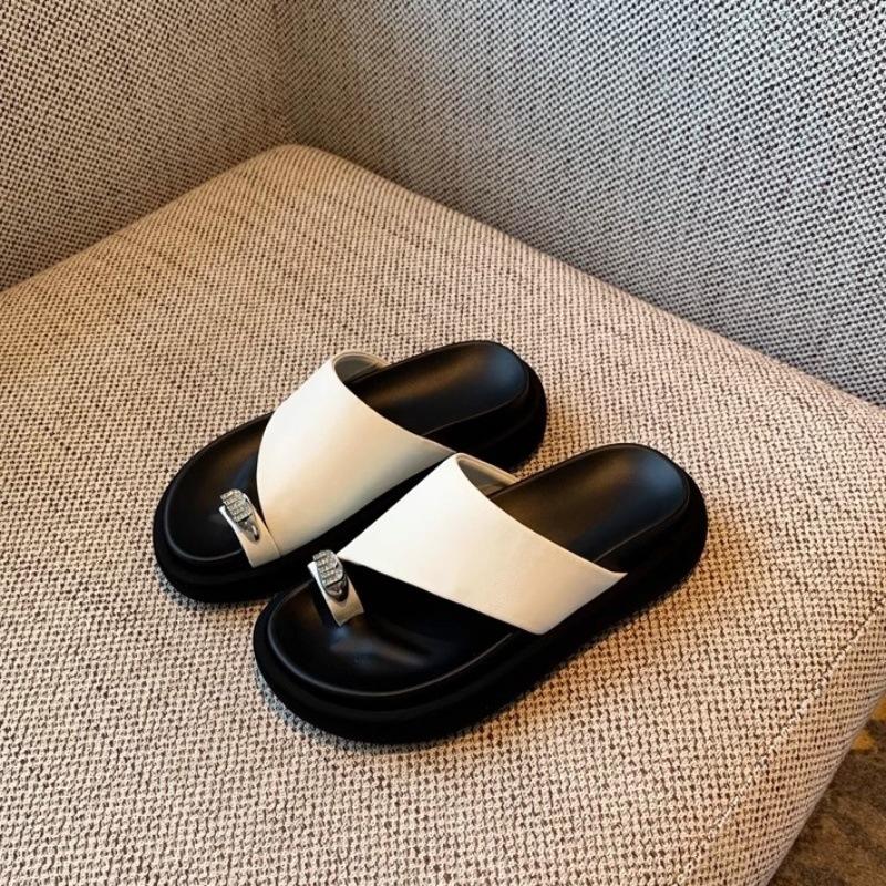 

Leather rhinestone cover toe sandals women s new summer wear heightened thick-bottomed beach cool slippers women s tide 39