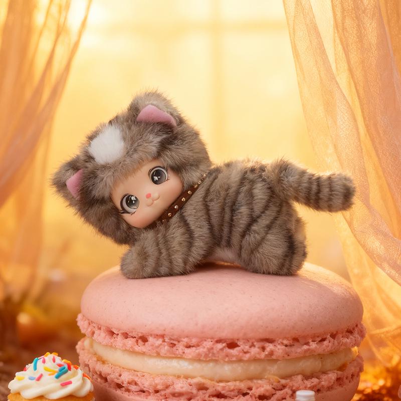 Adorable Caramel Plush Doll Keychain - Perfect Holiday Gift for Kids