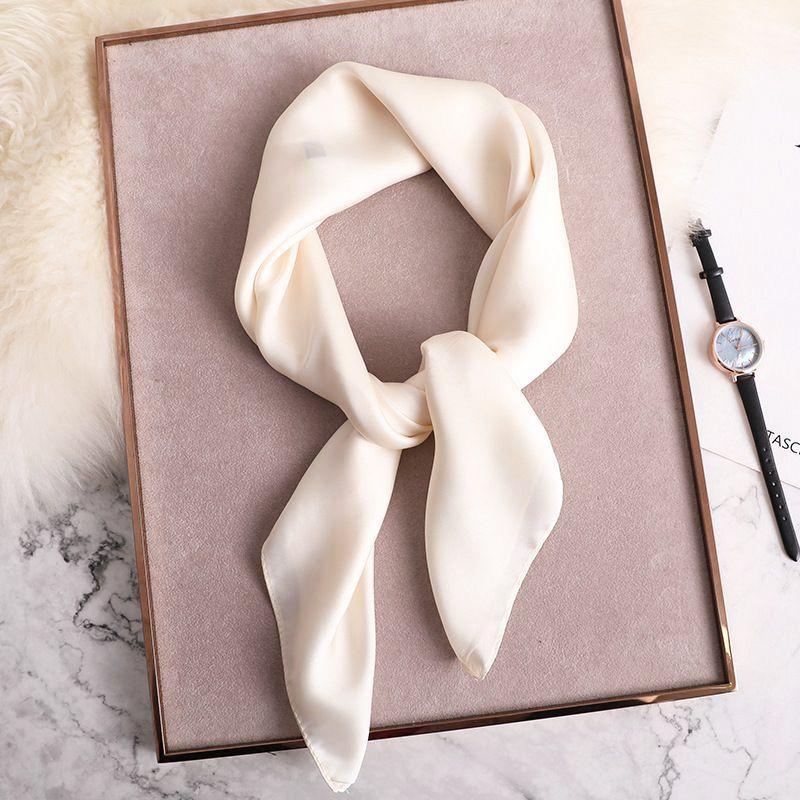 Damen einfarbiger quadratischer Schal in Seidenoptik | Dekoratives Halstuch zum Schutz des Halses für Frühling & Herbst Vielseitiger Seidenschal für Damen
