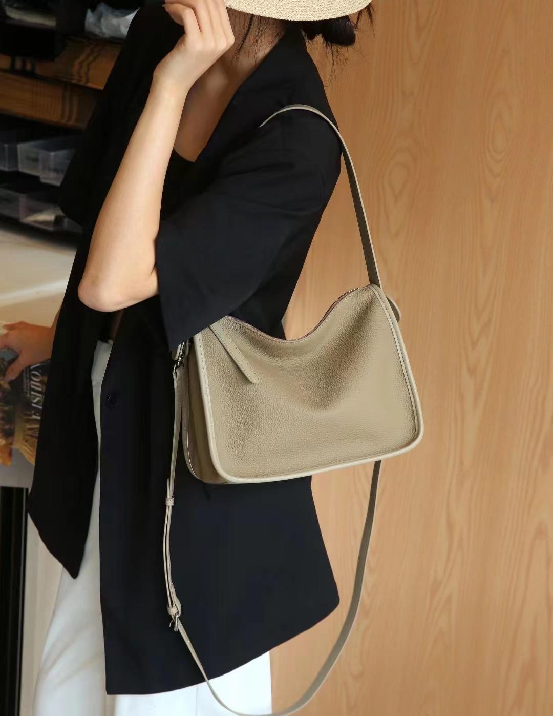 

2026 Genuine Leather Women s Bag, Armpit Layer Cowhide Tote Bag, Women s Large-capacity Single-shoulder Designer Luxury Bag 27x12x21cm