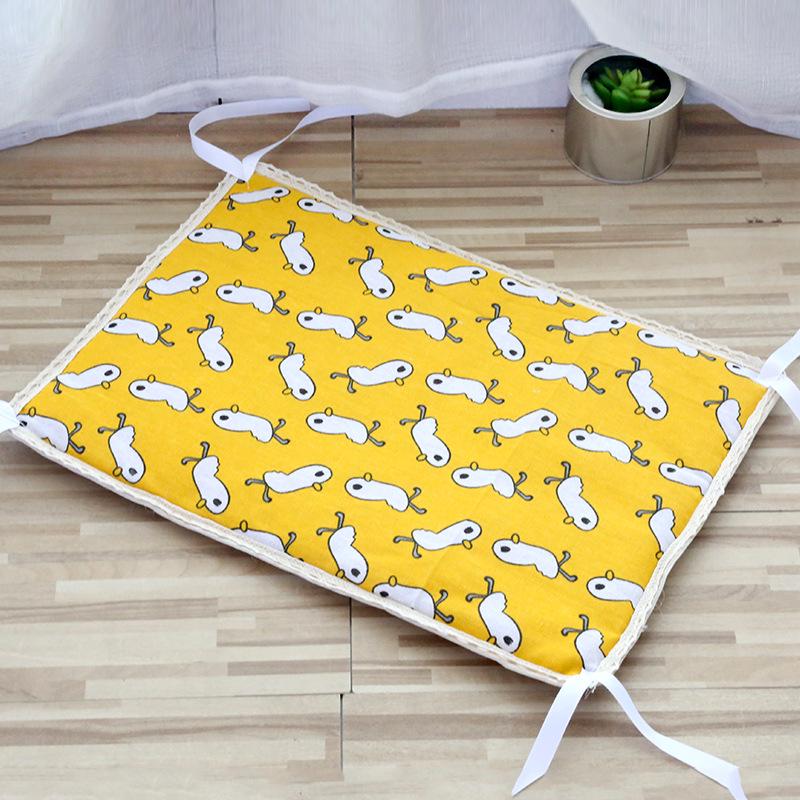 Double-Sided Quilted All-Season Mat for Cats and Dogs