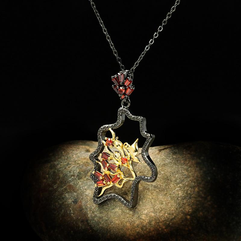 Necklace Japanese and Korean Version Simple Temperament Women's Black Gold Two Color Collarbone Chain Light Luxury Inlaid Zircon Sweet Flower Pendant