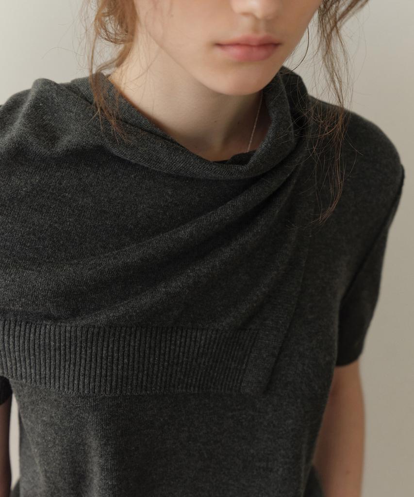 Poyueoaijeuonli Bay Layered Half Knit Set (Charcoal)