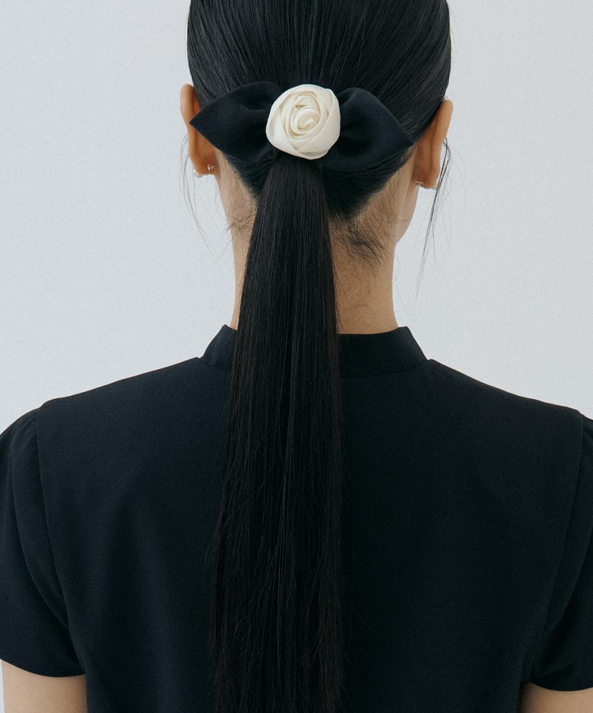 Lucir Zu Sheer Bloom Corsage Hair Pin