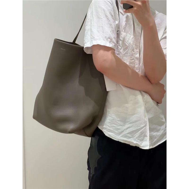 

Сумка-тоут Niche Tote из высококачественной кожи большой вместимости для женщин - высококачественная сумка через плечо для поездок на работу