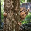Elf Peeking Tree Hugger Garden Ornament Cheeky Gnome Peeker Branch Decor Novelty