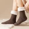 Erkek Kış Terlik Çorapları Polar Astarlı Kavrayıcılı Crew Çoraplar Sıcak Tüylü Kaymaz Kabin Çorapları Evde Dinlenmek İçin İç Mekan Giyimi